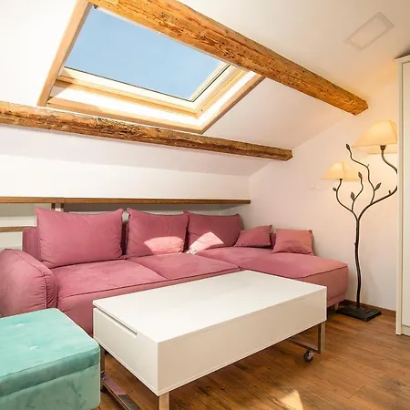 Domus Maximus Appartement Pula