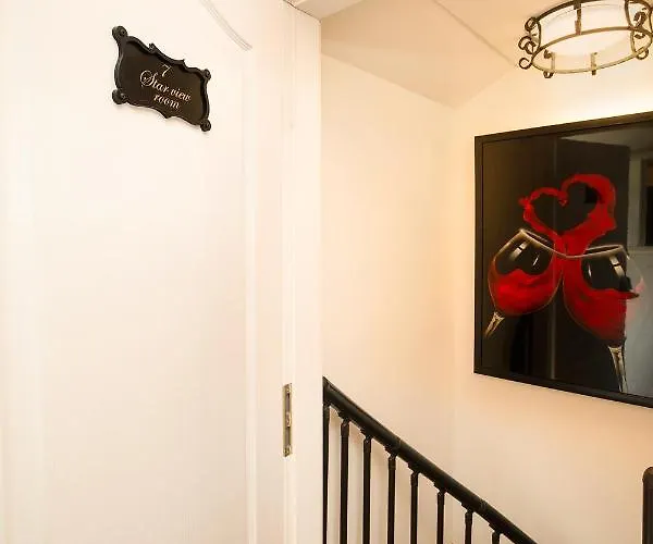 Domus Maximus Apartment *