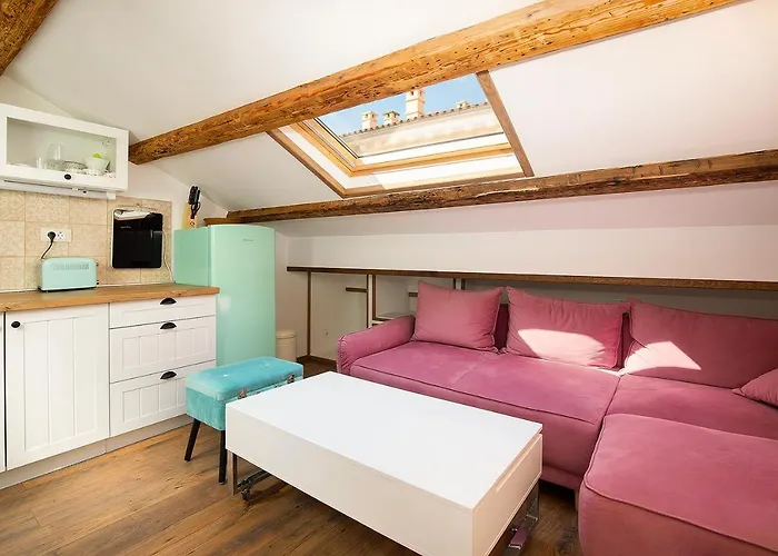 Domus Maximus Apartment